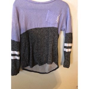 Light weight sweatshirt/ top